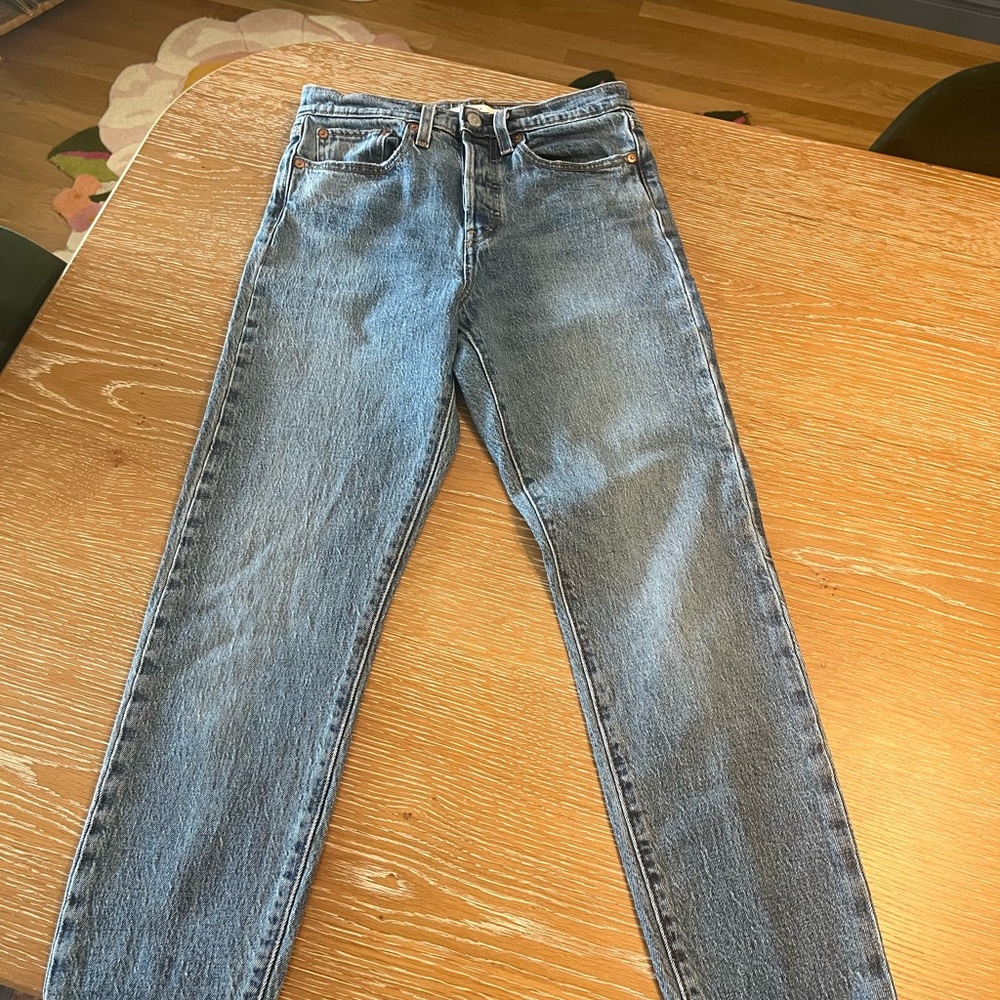 Levi’s WEDGIE 27